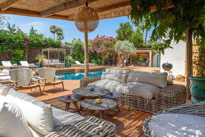 Villa Cicadis, Pavillon am Pool