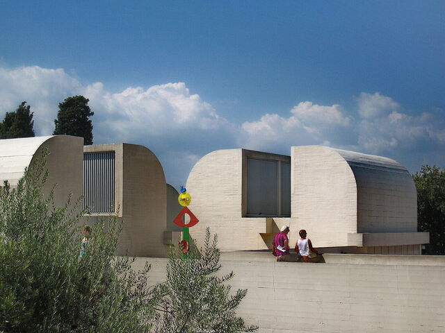 Joan Miró Stiftung, Terrasse