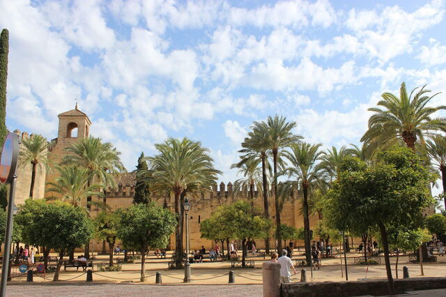 Alcázar de los Reyes Cristianos, Außenbereich