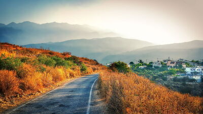 Eine Landstraße auf Kreta