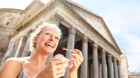Ein Eis im Pantheon essen