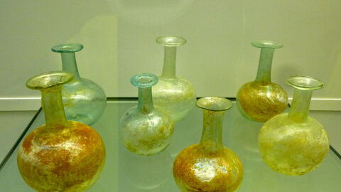 Glasflaschen, Museum der antiken Glaswaren