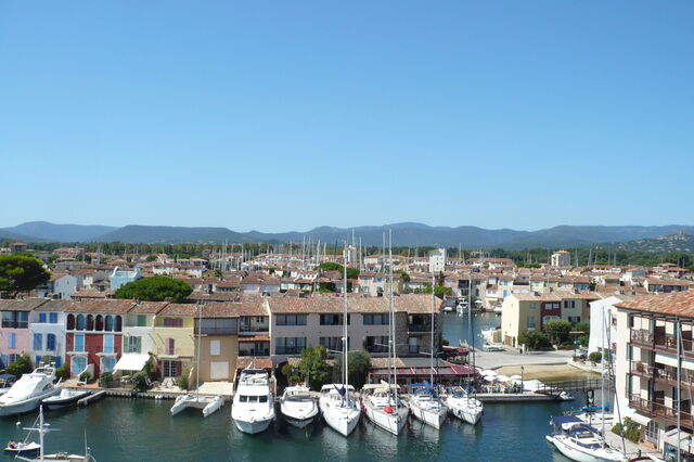 Blick auf Port Grimaud
