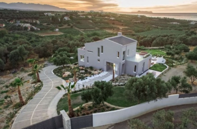 White Grace, Vogelperspektive