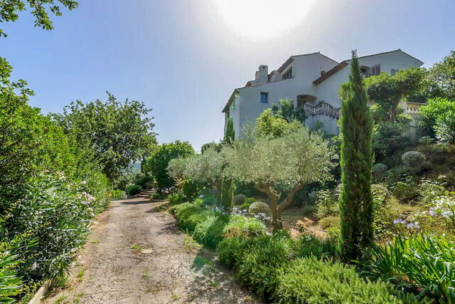 Villa Franca Roc, Garten