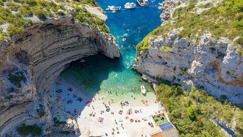 Stiniva Strand