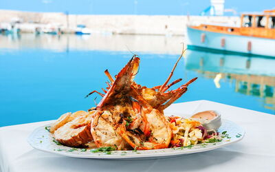 Einen Hummer auf Kreta essen