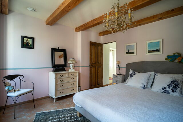 La Verdière, Schlafzimmer