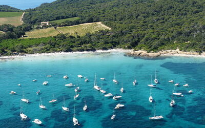 Boote im Meer vor Porquerolles