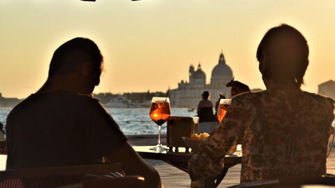 Einen Spritz in Venedig trinken