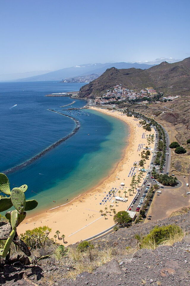 Playa de Las Teresitas