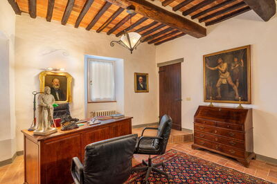 Villa La Canonica Di Pietrafitta, Büro