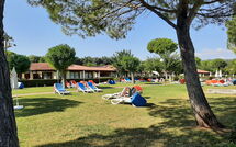 Bild vorgelegt von den Gästen von Front Lake Resort le Corti del Lago 