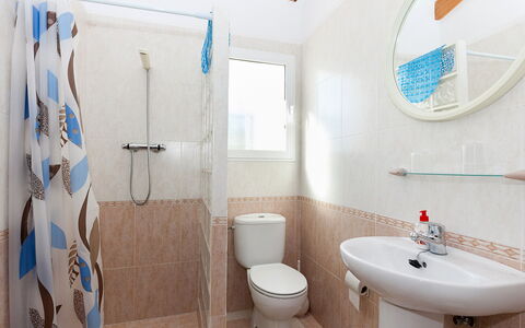 Stella: Spiegel, Armatur, Sinken, Eigentum, Zapfhahn, Fotografieren, Bad Sink, Weiss, Blau, Lila
