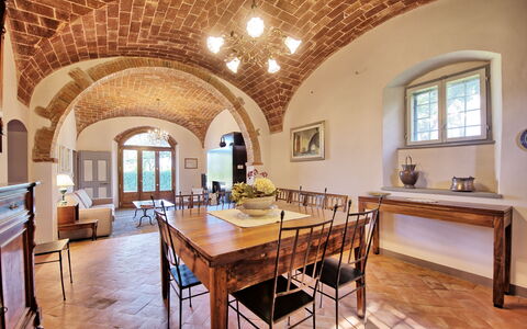 Villa Marietta: Gebäude, Eigentum, Zimmer, Interior Design, Decke, Möbel, Die Architektur, Grundeigentum, Tabelle, Haus