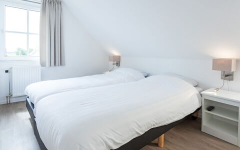 Alk 6: Eigentum, Möbel, Gebäude, Komfort, Fenster, Cabinetry, Holz, Textil, Schatten