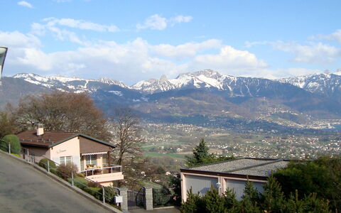 Noisette: Bergforms, Berg, Gebirge, Himmel, Bergstation, Bergdorf, Alpen, Hochland, Eigentum, Wohngebiet