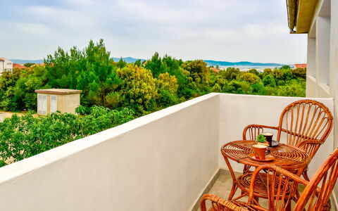Zadar Sukošan 120: Wohnung, Balkon, Gartenmöbel, Eco Hotel