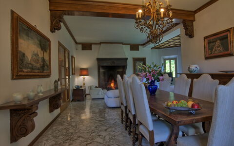 Il Poggio Di Patrignone: Eigentum, Zimmer, Gebäude, Esszimmer, Interior Design, Grundeigentum, Decke, Haus, Möbel, Estate