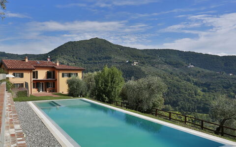 Santo Stefano 10: Eigentum, Schwimmbad, Haus, Grundeigentum, Estate, Gebäude, Zuhause, Villa, Resort, Urlaub