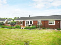 Pøt Strandby
