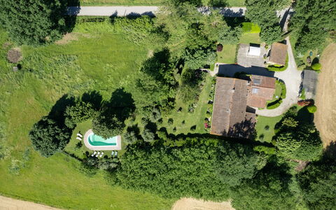 La Forra: Eigentum, Pflanze, Natürliche Landschaft, Grundstueck, Urban Design, Biome, Gras, Landschaft, Ground, Wiese