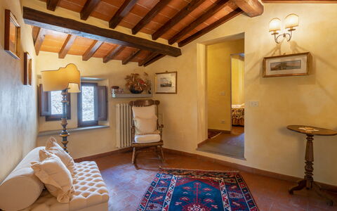 Villa La Terrazza: Zimmer, Eigentum, Möbel, Gebäude, Interior Design, Decke, Haus, Bett, Schlafzimmer, Grundeigentum