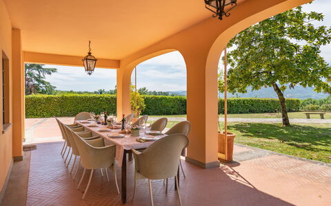 Villa Santa Maria: Eigentum, Gebäude, Grundeigentum, Zimmer, Haus, Estate, Die Architektur, Interior Design, Zuhause, Tabelle