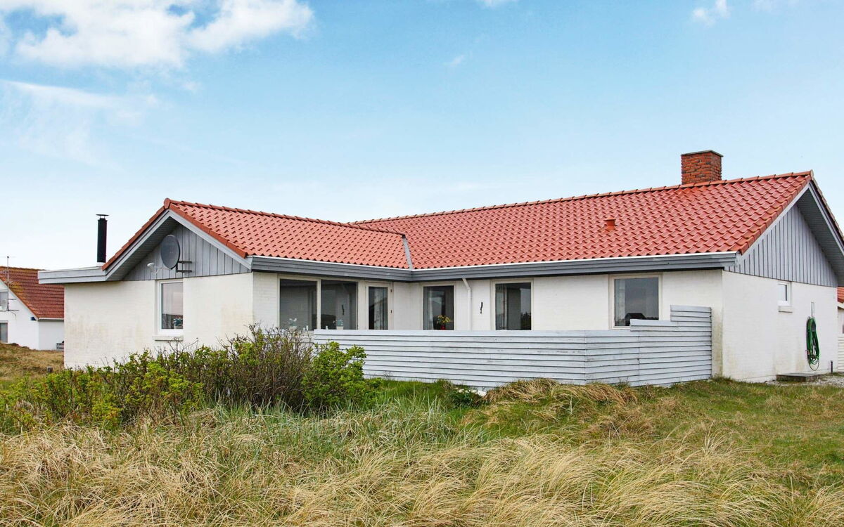 Lild Strand