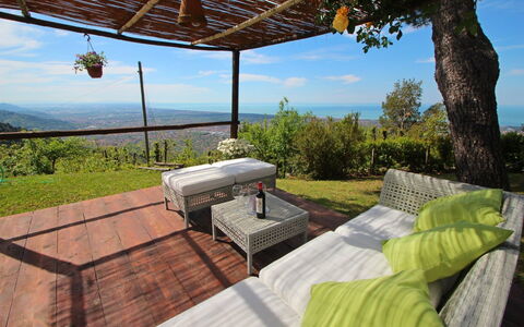 Villa Miramare: Eigentum, Grundeigentum, Haus, Gebäude, Zimmer, Zuhause, Estate, Möbel, Villa, Urlaub