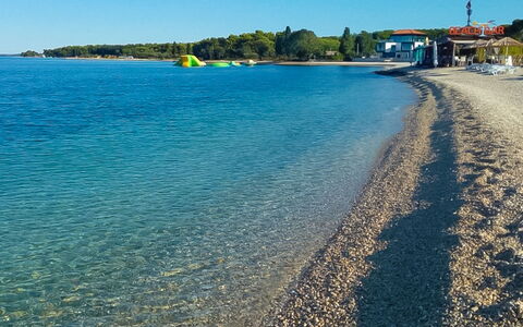 Villa Fasana: Gewässer, Meer, Küste, Wasser, Strand, Himmel, Blau, Ufer, Ozean, Küsten Und Ozeanische Forms