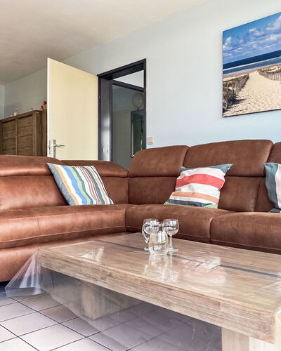Astrid 602 with Balcony 600.6