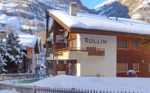 Haus Rollin: Schnee, Eigentum, Winter, Haus, Zuhause, Grundeigentum, Gebäude, Berg, Dach, Die Architektur