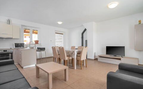 Mario 2: Eigentum, Zimmer, Möbel, Interior Design, Gebäude, Wohnzimmer, Fussboden, Haus, Decke, Tabelle