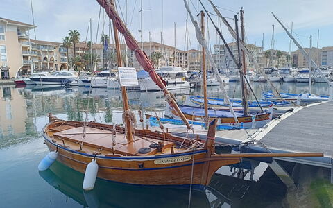 Fréjus 101: Boot, Watercraft, Segelboot, Mast, Boote Und Boating - Geräte Und Materialien, Schiffsbau, Schiff, Meer, Segeln, Yachthafen
