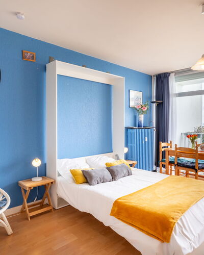 Les Trois Iles 102.15