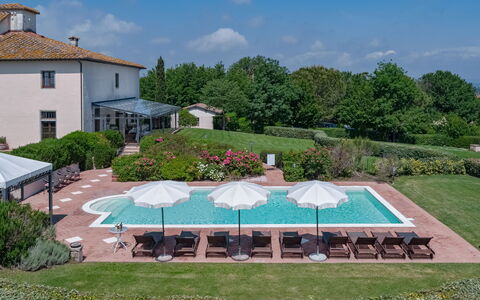 Villa Dei Michelangioli a Brolio: Eigentum, Haus, Grundeigentum, Gebäude, Estate, Zuhause, Schwimmbad, Villa, Die Architektur, Dach