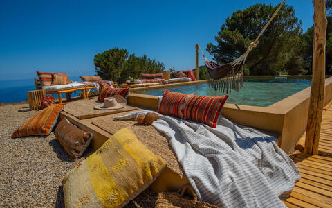 Terre Di Bea Cottage By The Sea Cefalu': Himmel, Wasser, Baum, Holz, Gartenmöbel, Gewässer, Freizeit, Landschaft
