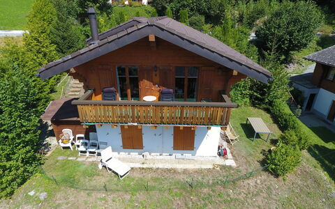 Ropiar: Eigentum, Haus, Gebäude, Hütte, Grundeigentum, Zuhause, Dach, Zimmer, Landschaft, Holz