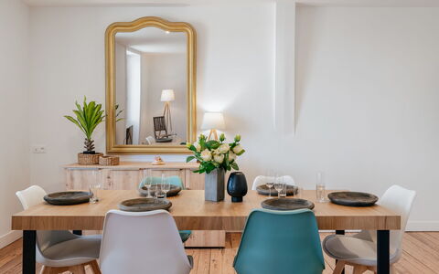 Résidence les Terrasses: Wohngebiet, Haus, Zuhause, Dach, Estate, Hütte, Balkon, Vorort, Garten, Dorf