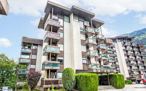 Saint Gervais 415: Wohngebiet, Wohnung, Eigentumswohnung, Balkon, Bergdorf