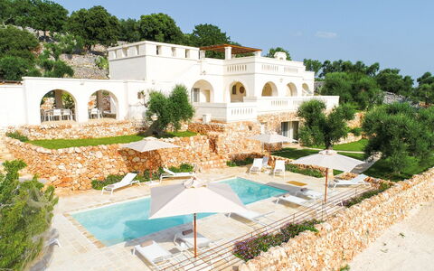 La Residenza - Corte dei Messapi: Eigentum, Gebäude, Haus, Grundeigentum, Estate, Villa, Schwimmbad, Villa, Resort, Die Architektur