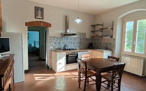 La Gropina Di Loro Ciuffenna: Möbel, Tabelle, Cabinetry, Countertop, Küche, Holz, Fenster, Flooring, Interior Design, Fussboden