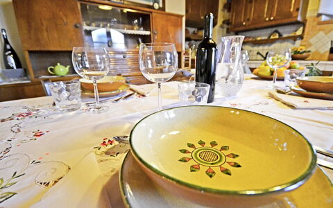Appartamento Luna: Gelb, Essen, Gericht, Tabelle, Restaurant, Mahlzeit, Küche, Geschirr, Porzellan