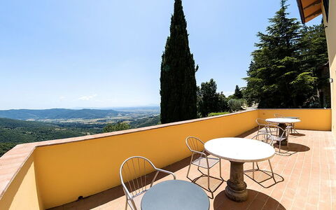 Villa Del Sole: Eigentum, Grundeigentum, Dach, Die Architektur, Haus, Baum, Tabelle, Zimmer, Balkon, Gebäude