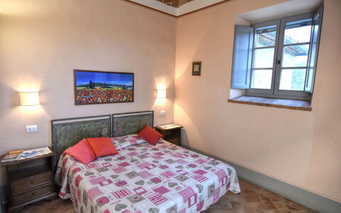 Villa Il Palazzo: Schlafzimmer, Zimmer, Bett, Möbel, Eigentum, Bettdecke, Bettrahmen, Bedding, Gebäude, Interior Design