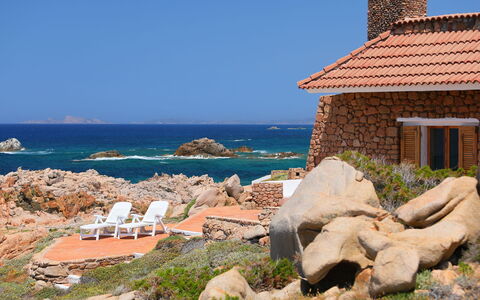 La Cala (Vgm615): Eigentum, Küste, Haus, Meer, \Fels, Urlaub, Azurblau, Himmel, Ufer, Sommer