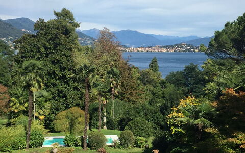 Villa Ghis - Sleeps 16: Natürliche Landschaft, Natur, Vegetation, Baum, Wildnis, Himmel, Bergstation, See, Berg, Wasser