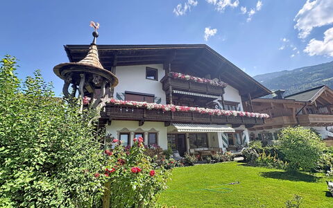 Aschau im Zillertal 485: Haus, Zuhause, Hütte, Hazienda, Garten, Estate, Garten, Balkon, Dorf