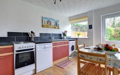 Aderyn Cottage